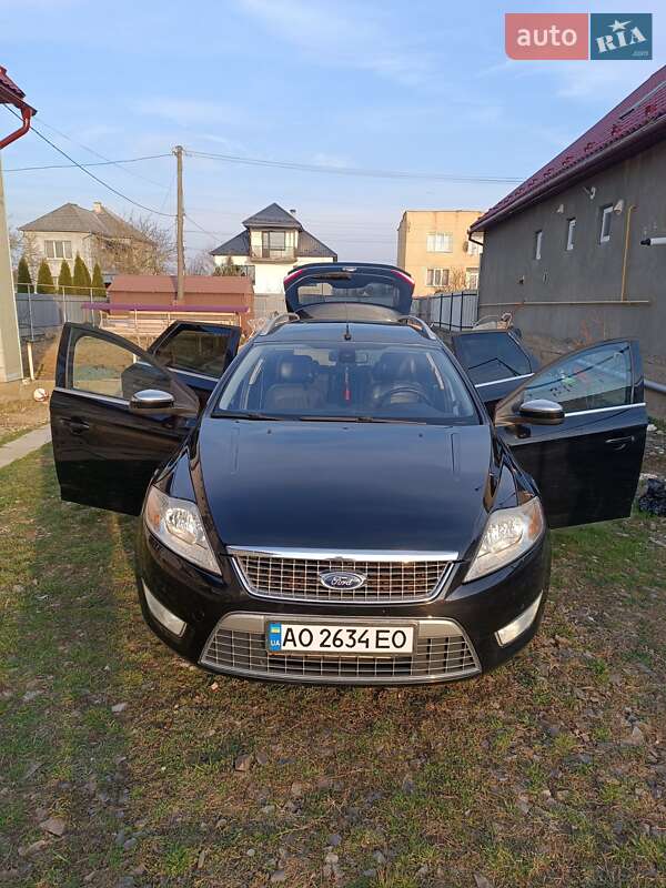 Универсал Ford Mondeo 2010 в Берегово