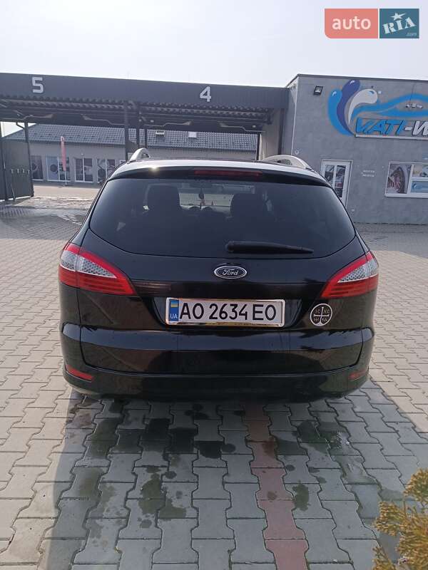 Универсал Ford Mondeo 2010 в Берегово