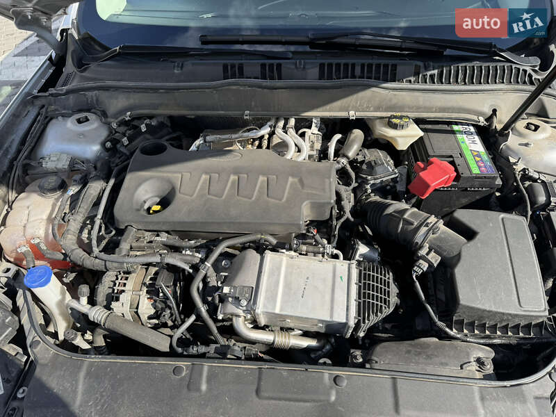 Лифтбек Ford Mondeo 2020 в Ровно