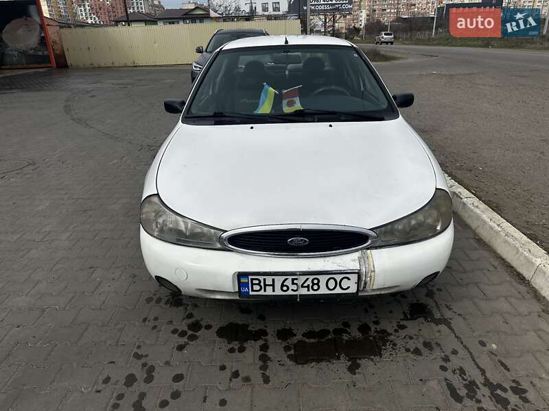 Лифтбек Ford Mondeo 1997 в Одессе