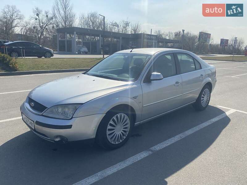 Ford Mondeo 2002