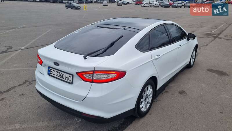 Ліфтбек Ford Mondeo 2017 в Львові