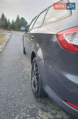 Универсал Ford Mondeo 2011 в 