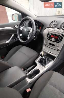 Лифтбек Ford Mondeo 2007 в 