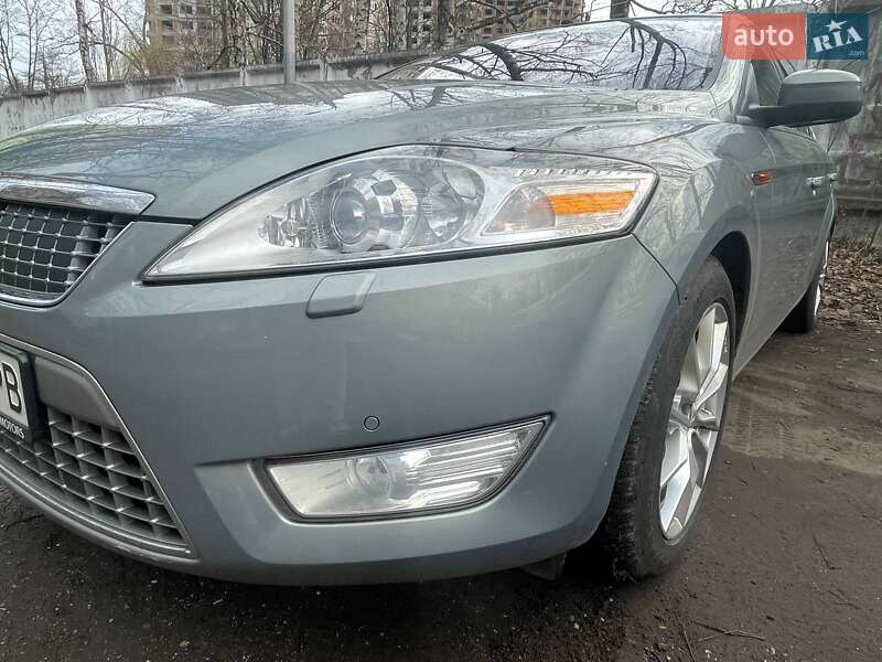 Седан Ford Mondeo 2009 в Киеве