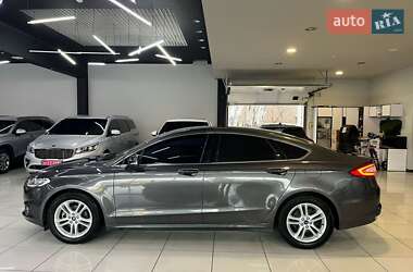 Седан Ford Mondeo 2016 в 