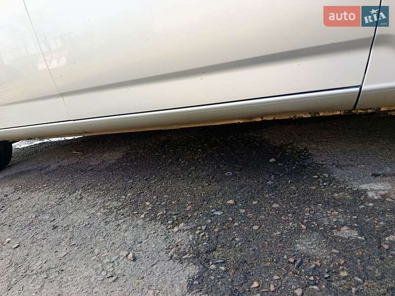 Универсал Ford Mondeo 2011 в Ровно фото 10 Универсал Ford Mondeo 2011 в Ровно