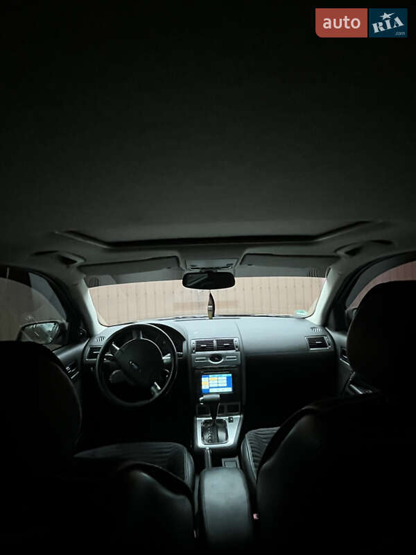 Лифтбек Ford Mondeo 2006 в Конотопе