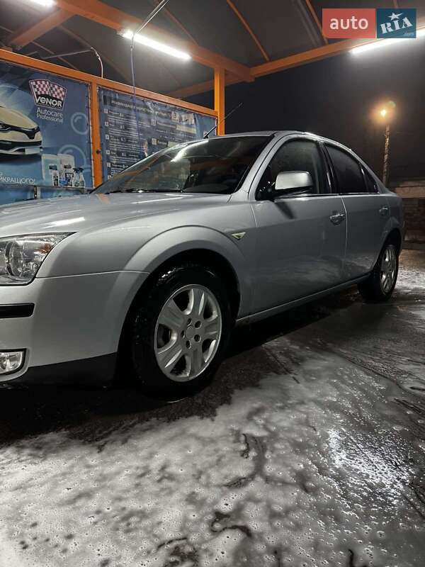 Седан Ford Mondeo 2006 в Конотопе
