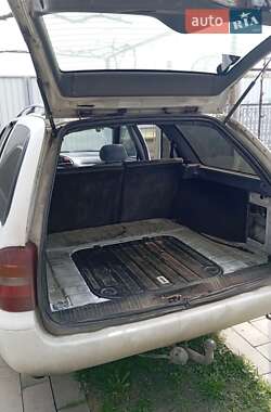 Универсал Ford Mondeo 1993 в 
