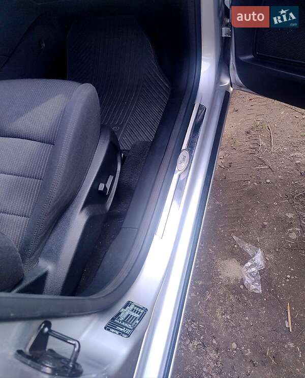 Универсал Ford Mondeo 2011 в Запорожье