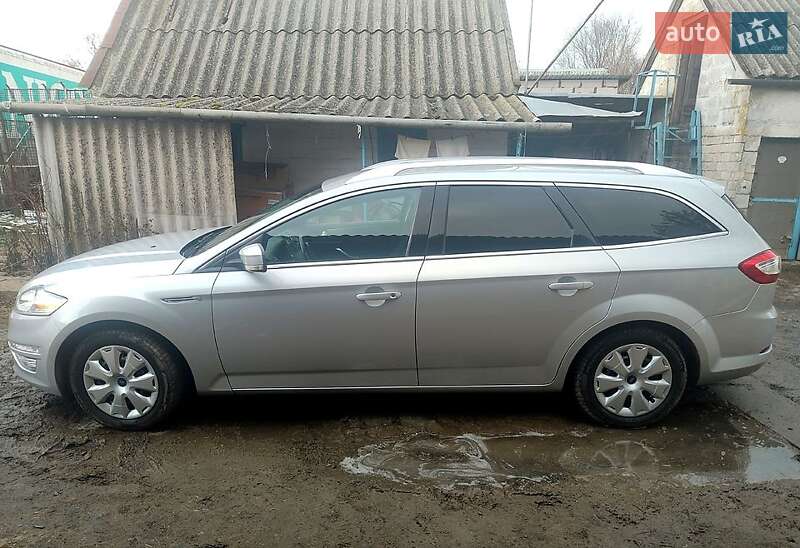 Универсал Ford Mondeo 2011 в Запорожье