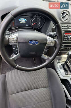 Универсал Ford Mondeo 2011 в 