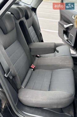Седан Ford Mondeo 2007 в 