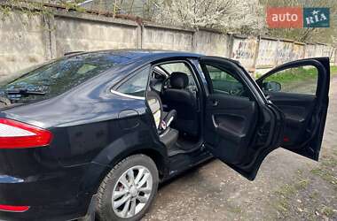 Седан Ford Mondeo 2009 в 