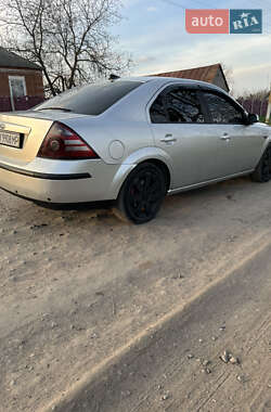 Седан Ford Mondeo 2002 в 