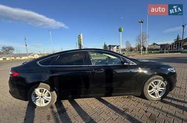 Лифтбек Ford Mondeo 2018 в 