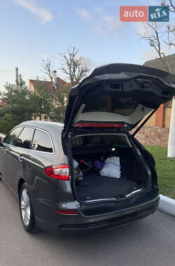 Универсал Ford Mondeo 2015 в 