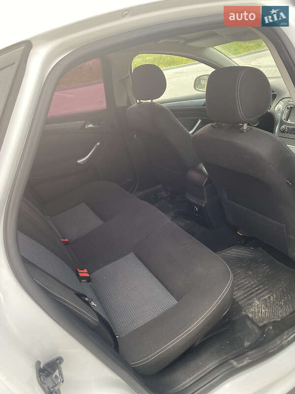 Седан Ford Mondeo 2012 в Рахове фото 9 Седан Ford Mondeo 2012 в Рахове