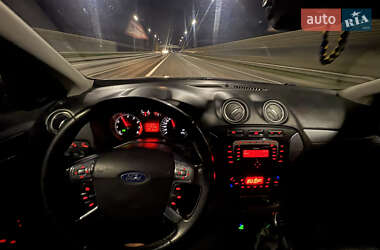 Универсал Ford Mondeo 2010 в 