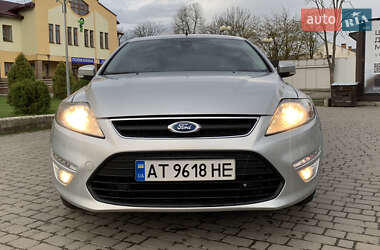 Лифтбек Ford Mondeo 2012 в 