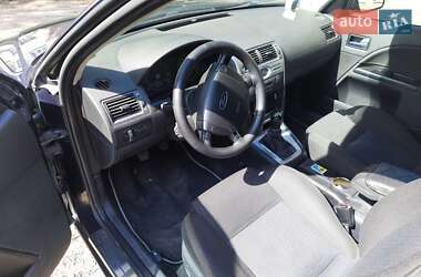 Седан Ford Mondeo 2005 в 
