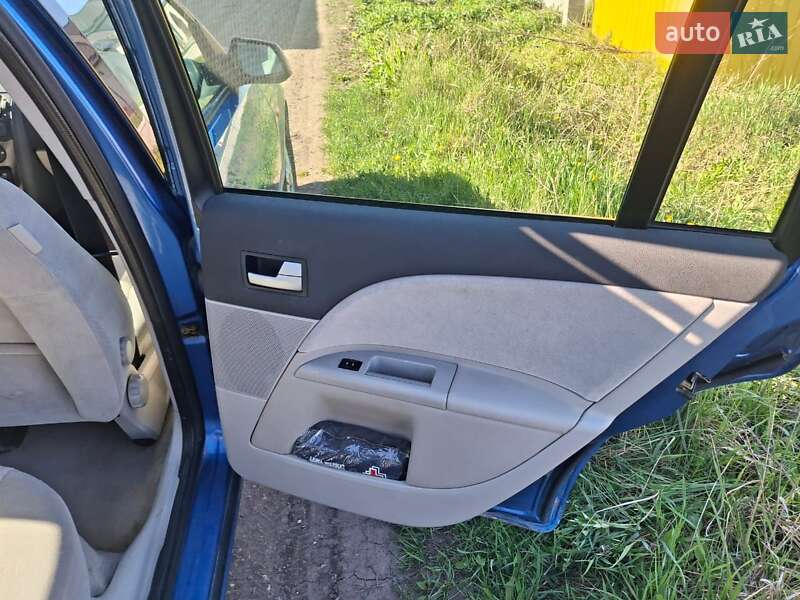 Універсал Ford Mondeo 2001 в Тернополі