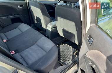 Седан Ford Mondeo 2005 в 