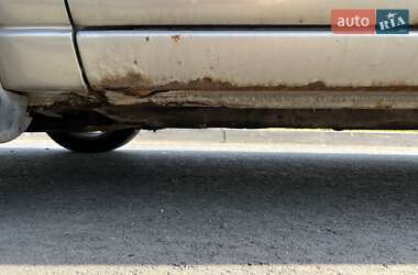 Седан Ford Mondeo 2005 в 