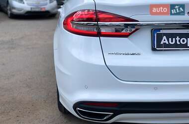 Седан Ford Mondeo 2019 в 