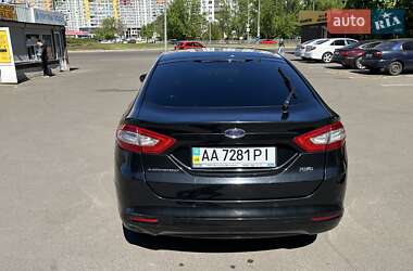 Лифтбек Ford Mondeo 2015 в 