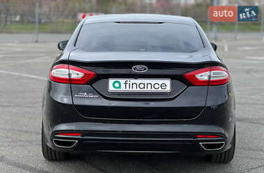 Седан Ford Mondeo 2016 в 