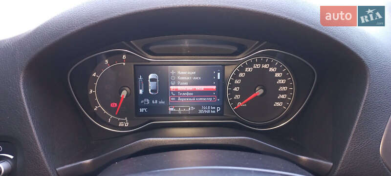 Седан Ford Mondeo 2012 в Ирпене