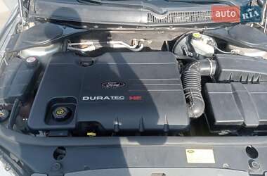 Універсал Ford Mondeo 2002 в 
