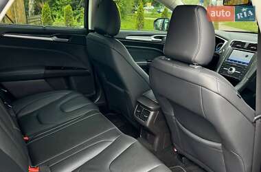 Седан Ford Mondeo 2019 в 