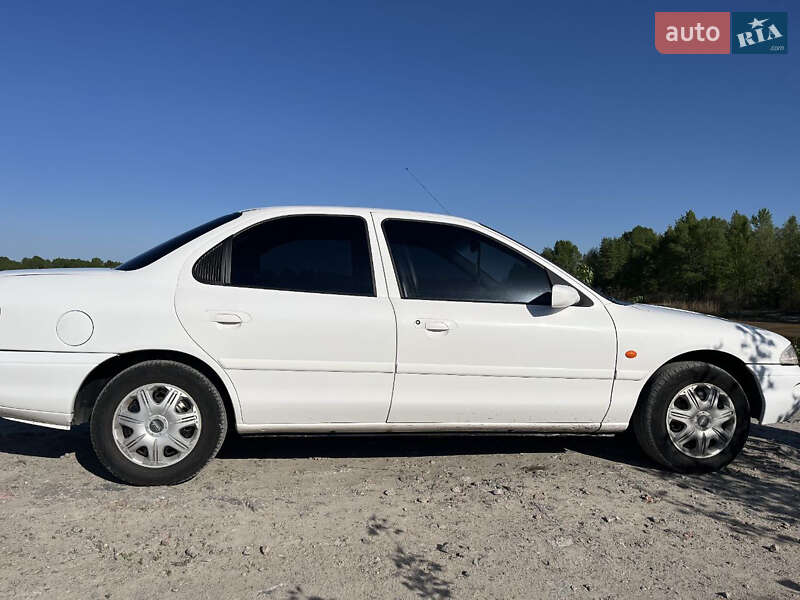 Седан Ford Mondeo 1994 в Кременчуге
