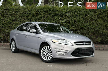 Седан Ford Mondeo 2012 в Києві