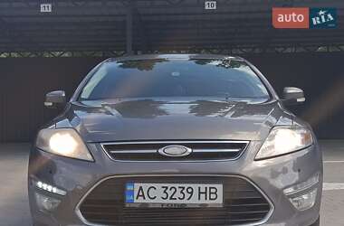 Седан Ford Mondeo 2013 в 