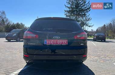 Універсал Ford Mondeo 2013 в 