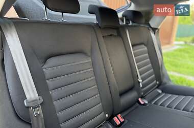 Седан Ford Mondeo 2017 в 