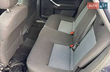 Ліфтбек Ford Mondeo 2013 в 