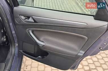 Ліфтбек Ford Mondeo 2013 в 