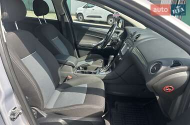 Ліфтбек Ford Mondeo 2013 в 