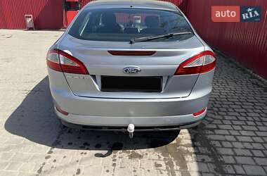 Ліфтбек Ford Mondeo 2010 в 