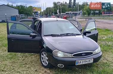 Седан Ford Mondeo 2000 в Кропивницком