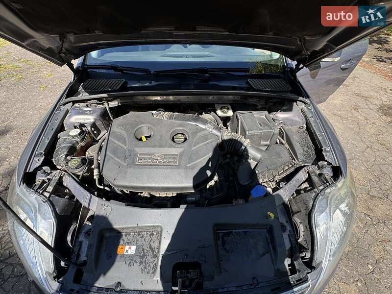 Седан Ford Mondeo 2012 в Гайвороне