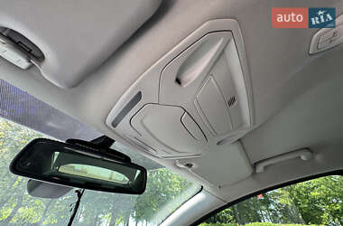 Седан Ford Mondeo 2012 в 