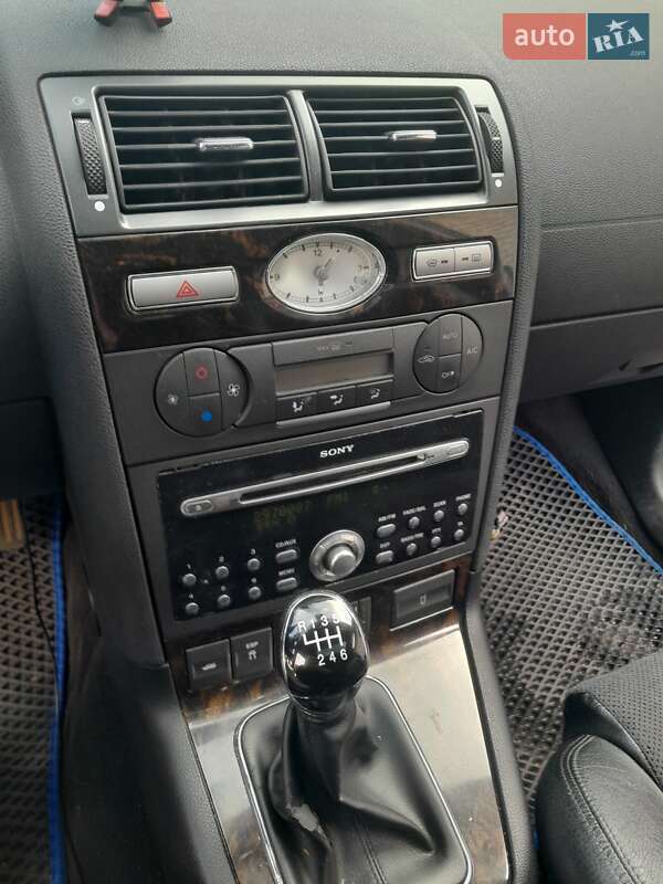 Универсал Ford Mondeo 2003 в Горохове