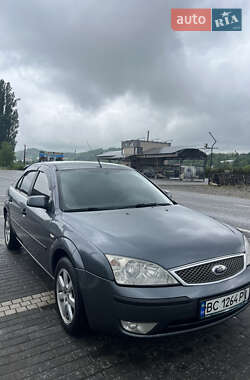 Седан Ford Mondeo 2004 в Ужгороді