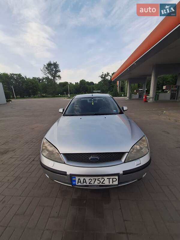 Седан Ford Mondeo 2002 в Золотоноші